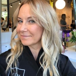 Meet your Posher, Janine